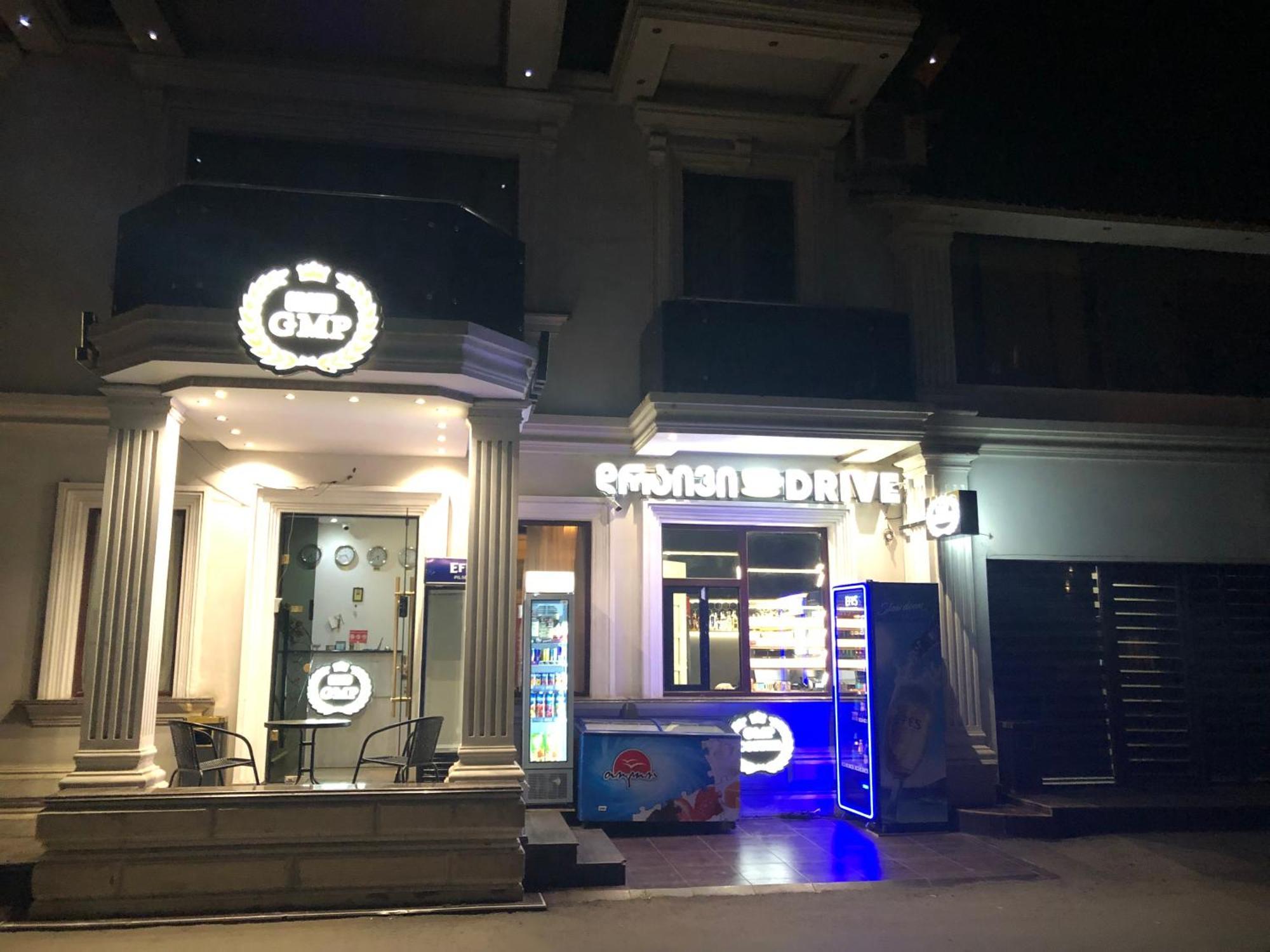 Grand Gmp Hotel Tbilisi Bagian luar foto