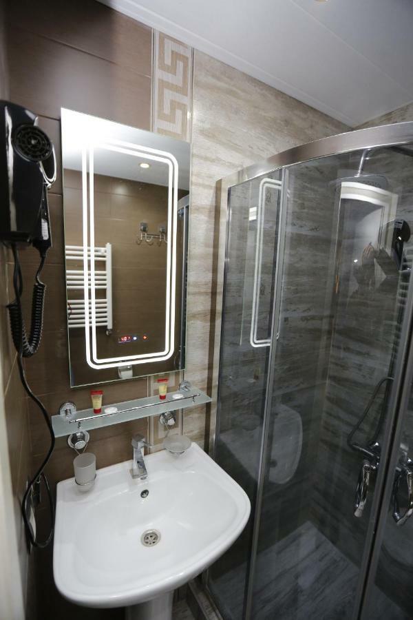 Grand Gmp Hotel Tbilisi Bagian luar foto